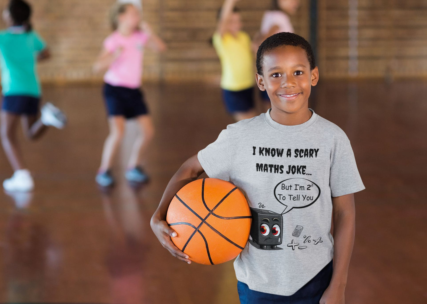 'I Know a Terrifying Maths Joke' Kids' STEM T-Shirt – Funny Gift for Clever Kids & Math Lovers