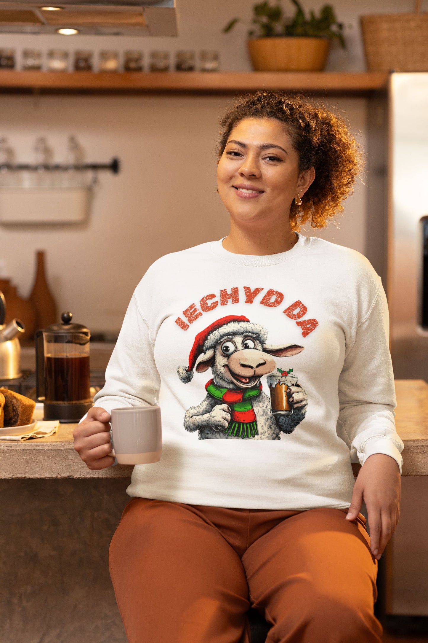 Women's Black or White "Iechyd Da" Sweatshirt – Welsh Christmas Jumper Alternative